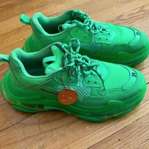 Slime GREEN Balenciaga Sneakers